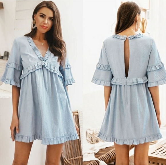 🆕  Bell Sleeve Ruffle Dress(Size M) - Picture 4 of 8
